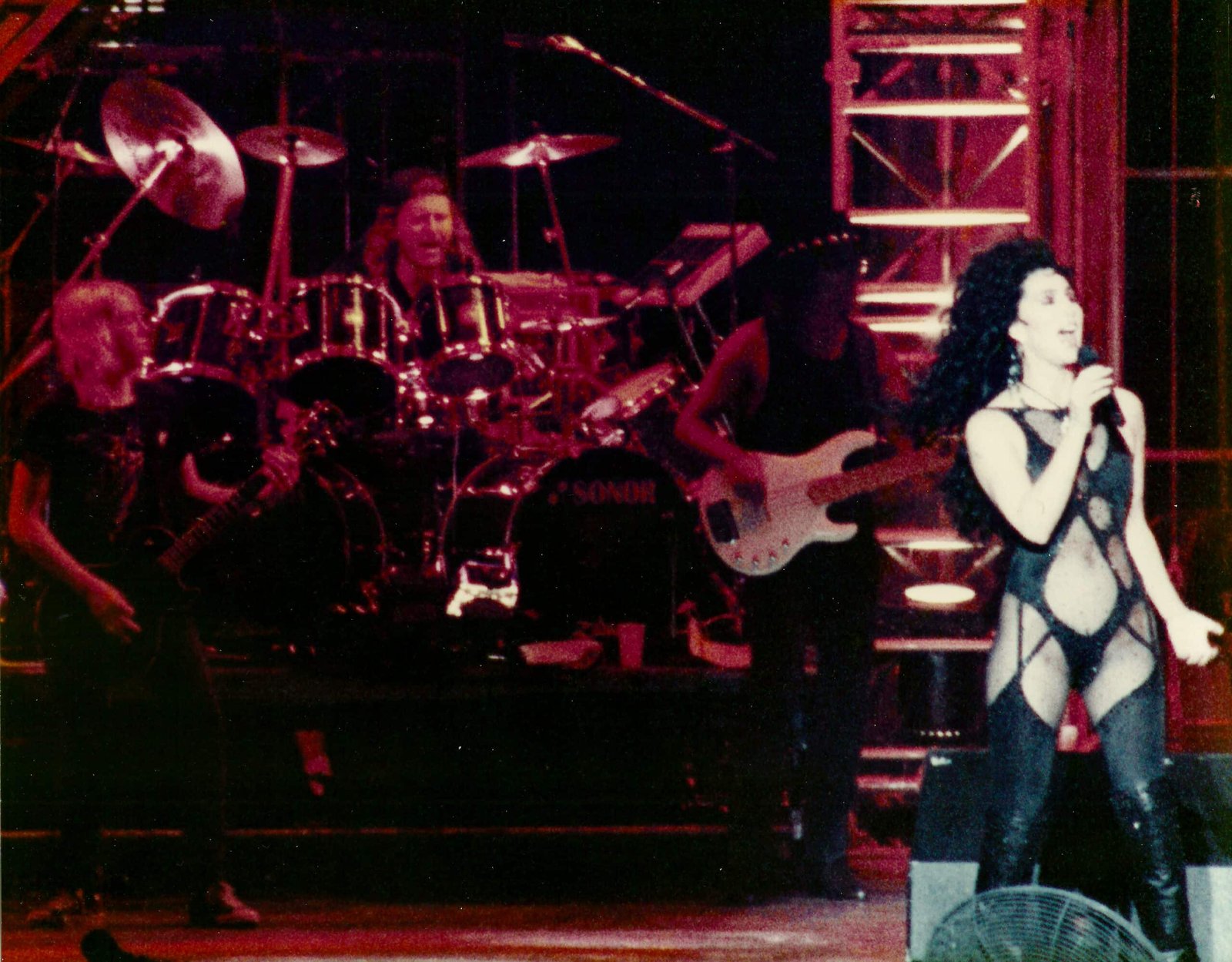 Elijah Allman, Hugh McDonald, Ron Wikso and Cher Onstage Elijah Allman, Hugh McDonald, Ron Wikso and Cher Onstage